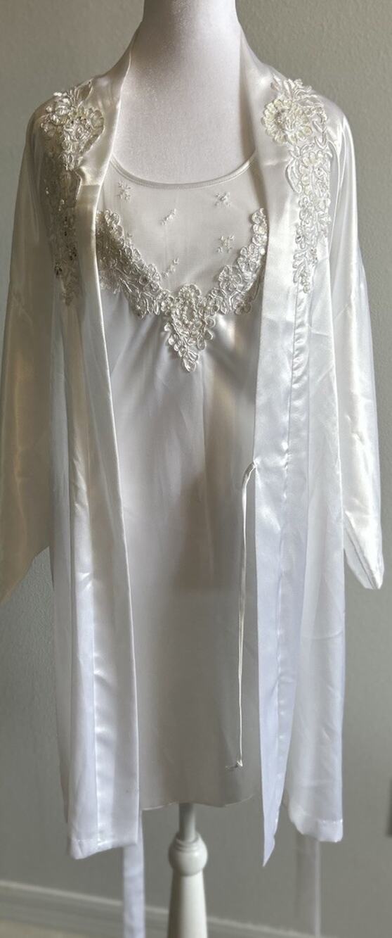 Vtg Wedding Engagement Nightgown Robe Set Satin Lace Bridal Embroidered 1980s L